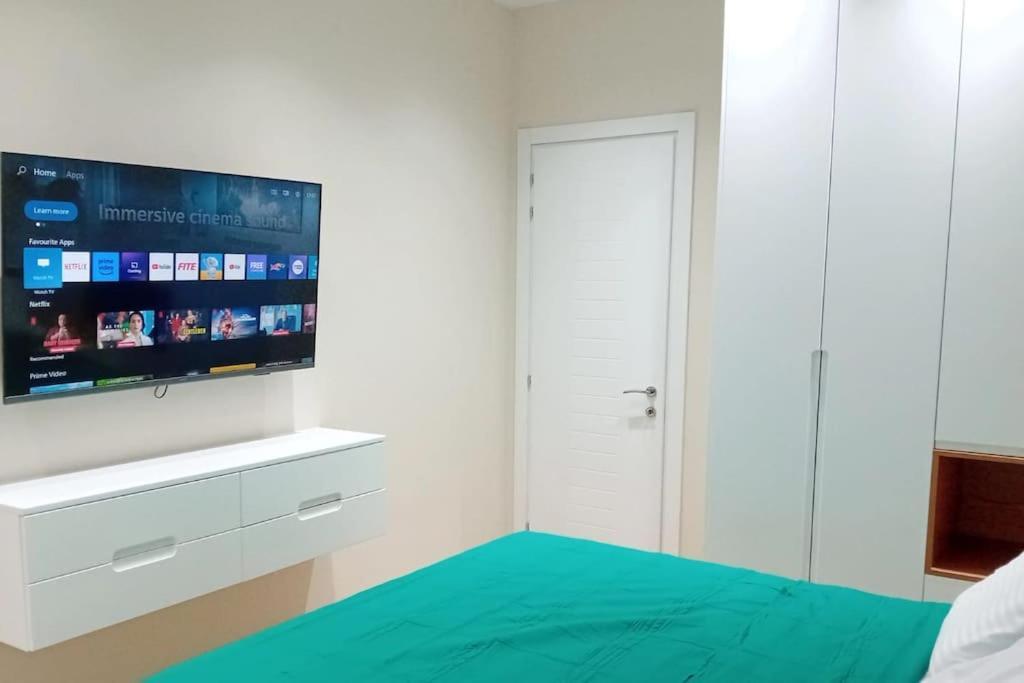 Apartmán Tirana Road Blloku Area Exteriér fotografie