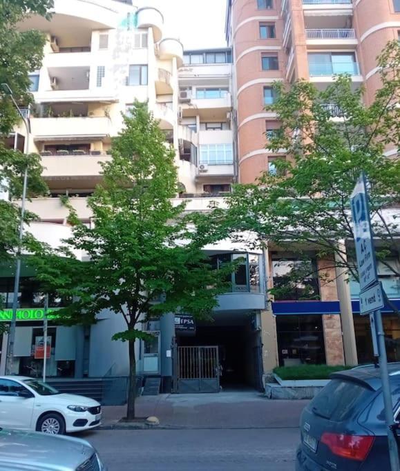 Apartmán Tirana Road Blloku Area Exteriér fotografie
